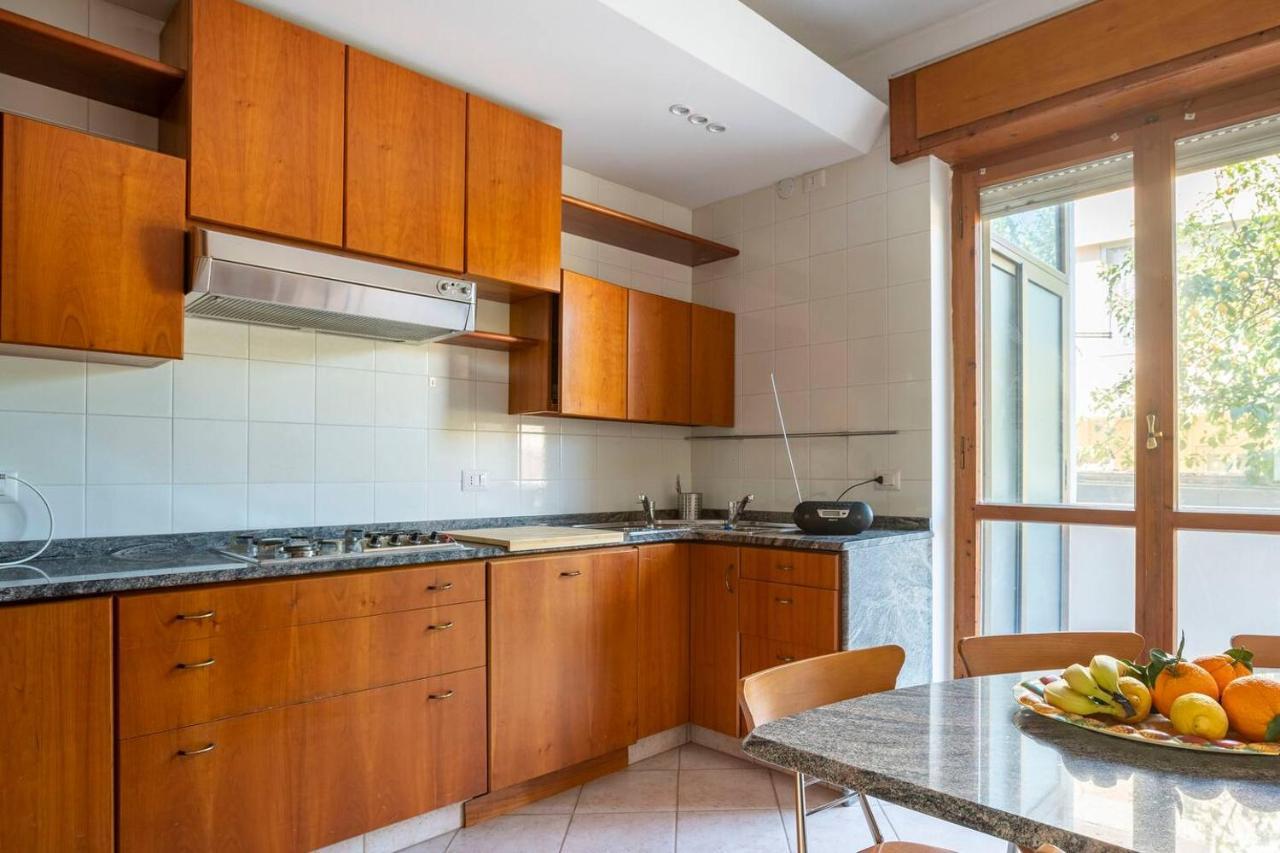 Tangerine Tree House Apartment Каляри Екстериор снимка