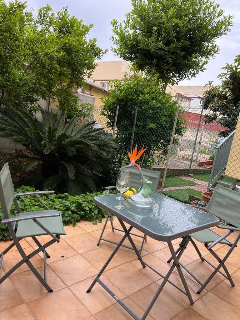 Tangerine Tree House Apartment Каляри Екстериор снимка